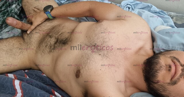 FOTOS DE PROMO ESTE FIN, PASIVO CON LUGAR, PONME A MAMAR Y RÓMPEME DURO PAPI