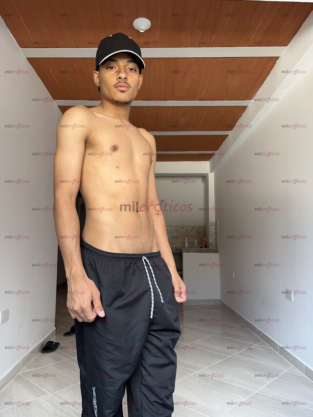 FOTOS DE NEW MORBOSO YOUNG PINTA VERS SERIO DISCRETO