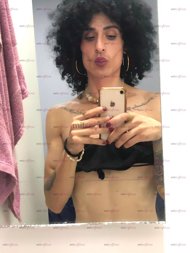 FOTOS DE ALO, MUJERSITA SUMISA Y SÚPER CALIENTE PARA TI !!