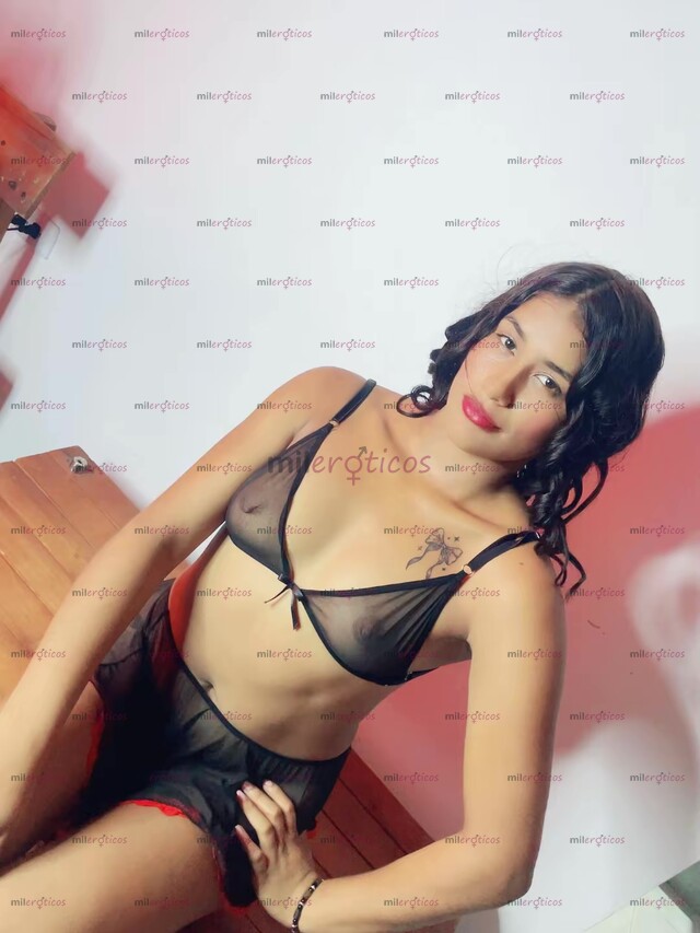FOTOS DE ALEJANDRA, ESPERO TU MENSAJE. MIS AMORES BELLOS.