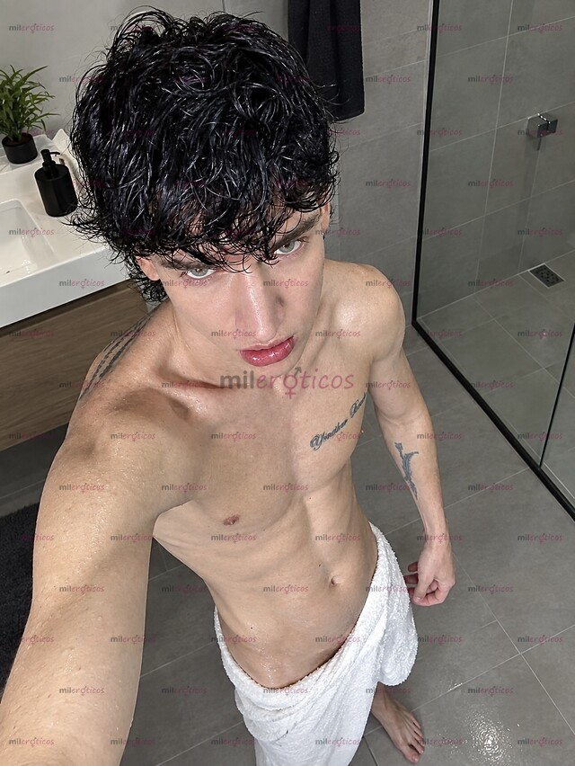 FOTOS DE JOVEN MORBOSO FETICHISTA. TOTAL SERIEDAD Y DISCRECIÓN. APARTAMENTO PRIVADO.