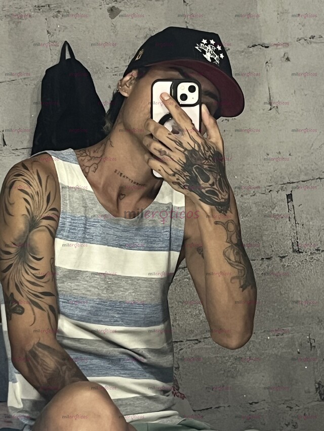 FOTOS DE JOVEN ATRACTIVO DISCRECIÓN Y PRIVACIDAD GARANTIZADA.