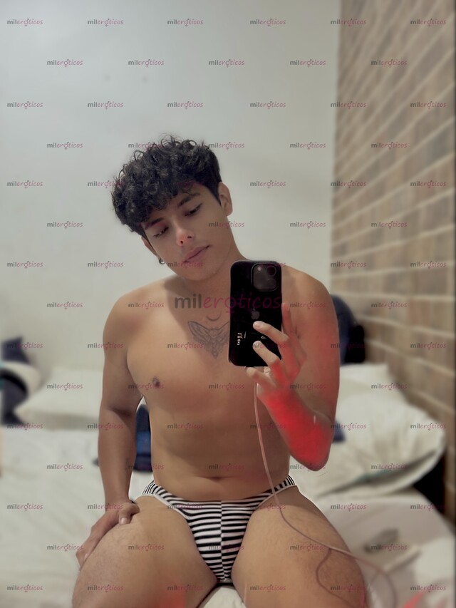 FOTOS DE SANTI CHAVITO CALIENTE Y JUGUETÓN CUMPLIRE TUS DESEOS DE PASO EN TU CIUDAD