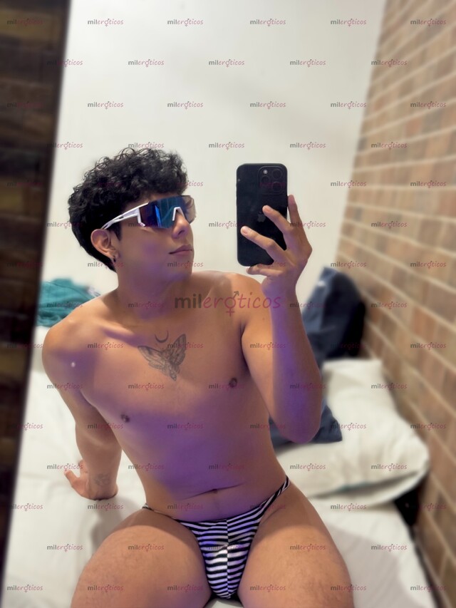 FOTOS DE SANTI CHAVITO CALIENTE Y JUGUETÓN CUMPLIRE TUS DESEOS DE PASO EN TU CIUDAD
