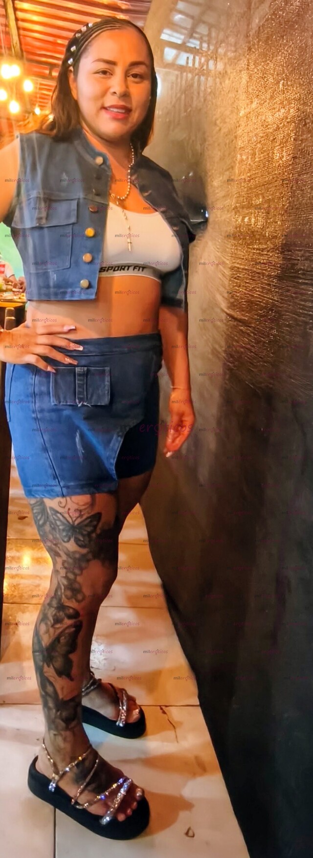 FOTOS DE TU MILF DE MENTE ABIERTA CON SITIO BIEN UBICADO EN LA PASO ANCHO CON 44