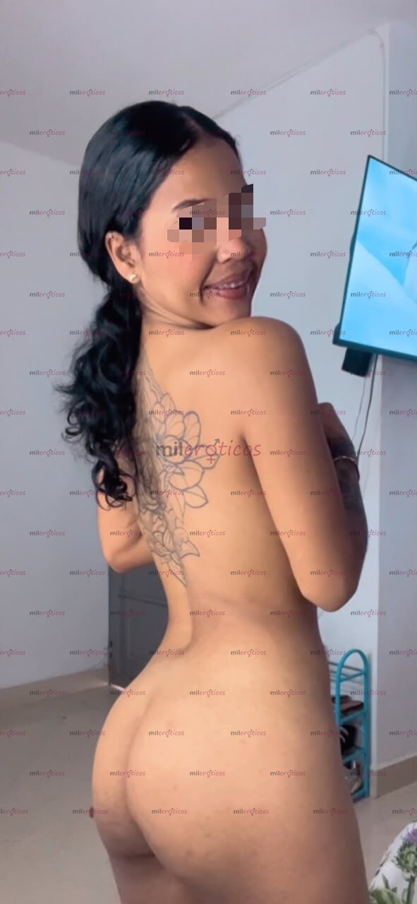 FOTOS DE AMOR SOY CATALEYA! UNA MUJER DELGADA CON UNA CINTURA DE INFARTO, VAGINA ESTRECHA