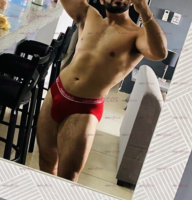 FOTOS DE CHICO GUAPO VARONIL ATLÉTICO Y DISCRETO DE VISITA EN TU CIUDAD POR POCOS DÍAS