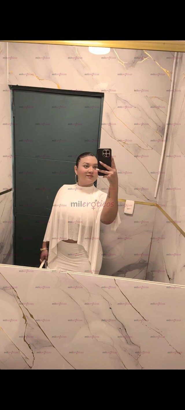 FOTOS DE HOLA AMOR SOY KIRA ESTOY ENCANTADA DE PODER CONOCERTE