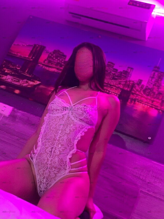 FOTOS DE TODITA BLANQUITA SABROSITA LINDA MUY CARISMÁTICA RICA TODA MOJADITA LINDA