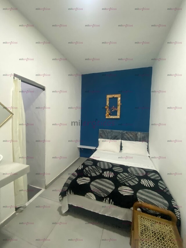 FOTOS DE SERVICIO DE HABITACIÓN CÓMODO PRECIO LUGAR DISCRETO Y CÉNTRICO