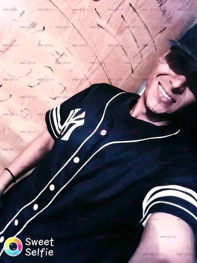 FOTOS DE SOY UNA PERSONA HUMILDE Y PUES LE GUSTA DIVERTIRSE Y CONOSER PERSONAS