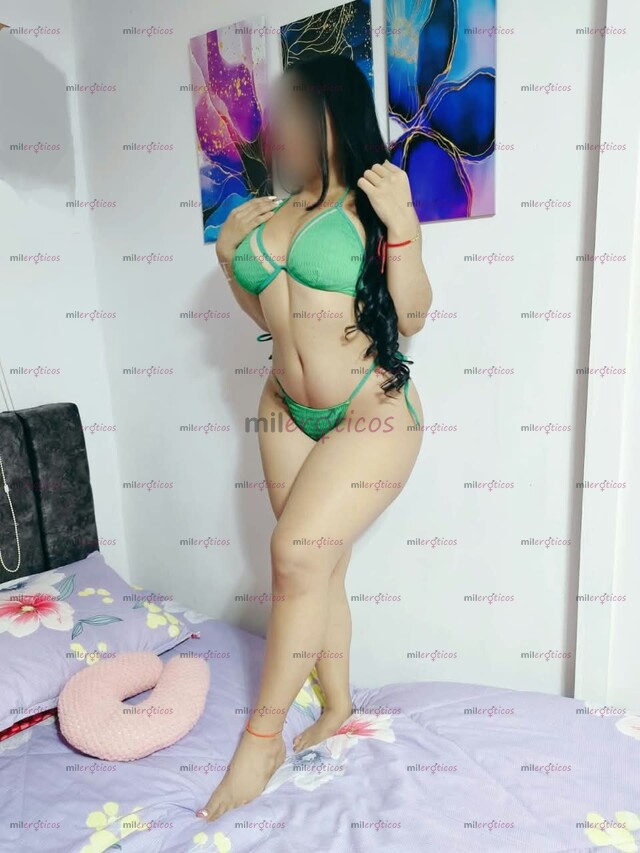 FOTOS DE ISABELLA TU PUTITA PERVERSA VAGINA TRAGONA CON DELICIOSA MAMADA MUÑEQUITA GOLOSA