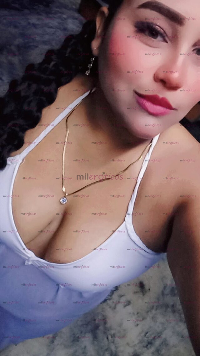 FOTOS DE ZOE GORDITA CALIENTE Y JUGOSA Y MUY ARRECHA