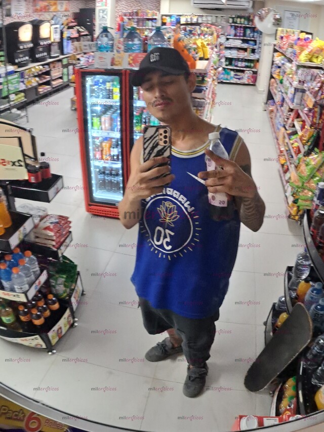 FOTOS DE CHAKAL VERGON 100%HIGIENICO Y GUAPO CON BUENA VERGA NO TENGO LUGAR