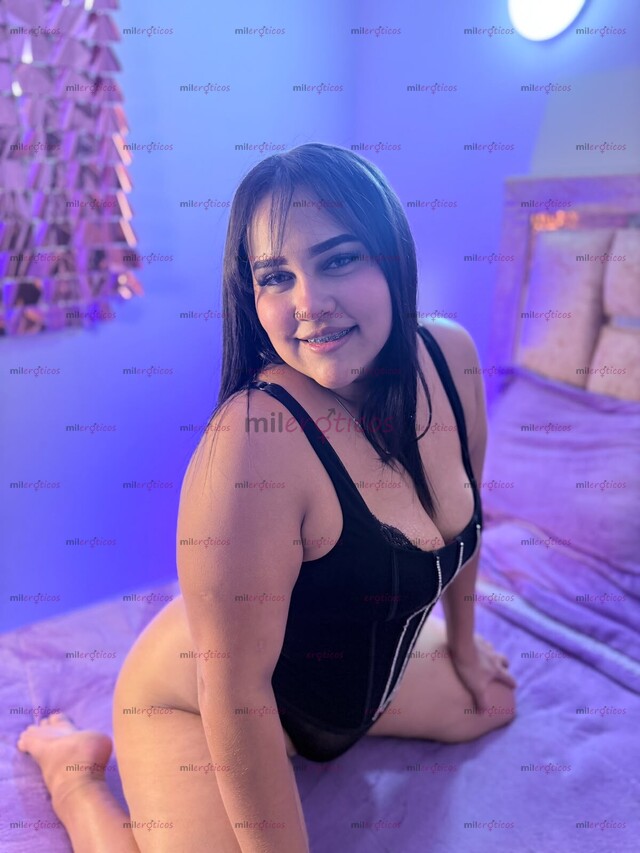 FOTOS DE ZOE GORDITA CALIENTE Y JUGOSA Y MUY ARRECHA