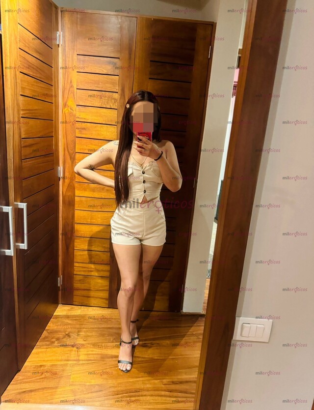 FOTOS DE PAU JOVENCITA APRETADITA DELGADITA CARA BONITA!!