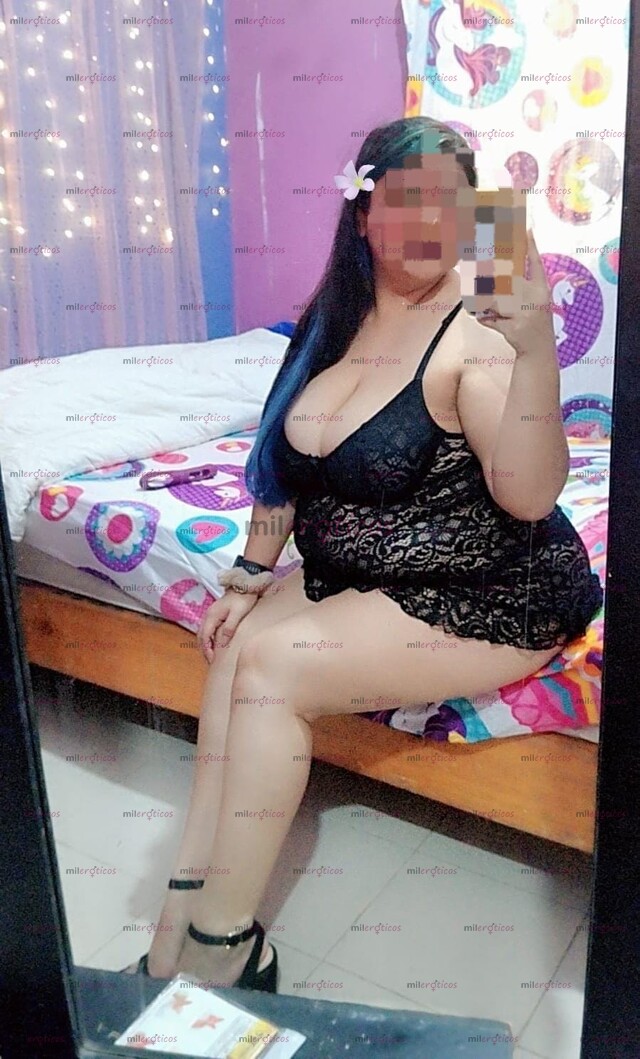 FOTOS DE LILA: TETONA, CACHONDA Y LISTA PARA PECAR SIN PRISAS