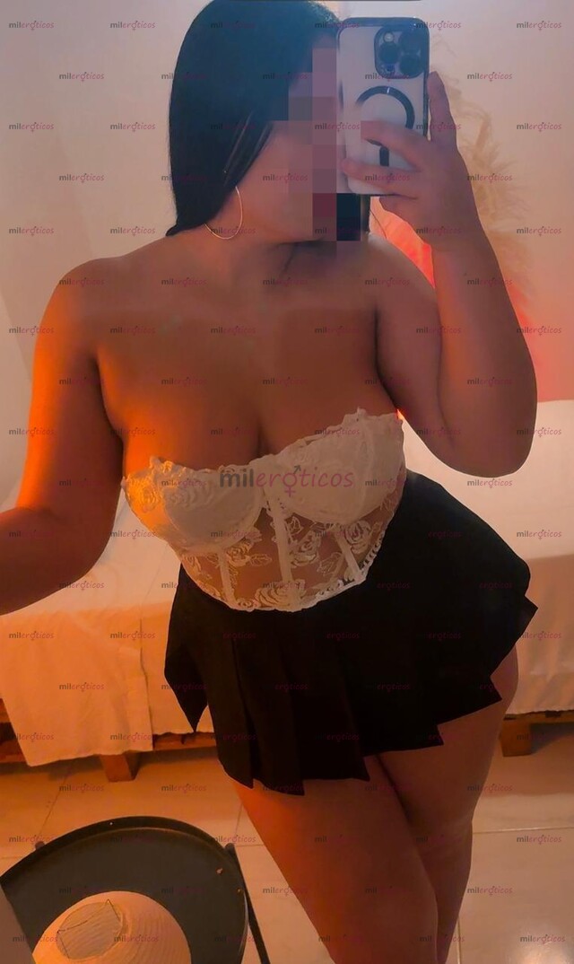 FOTOS DE MAMASITA TETONA ALTA DE 22 AÑOS, TODA UNA MODELO POR POCOS DIAS DISPONIBLE!