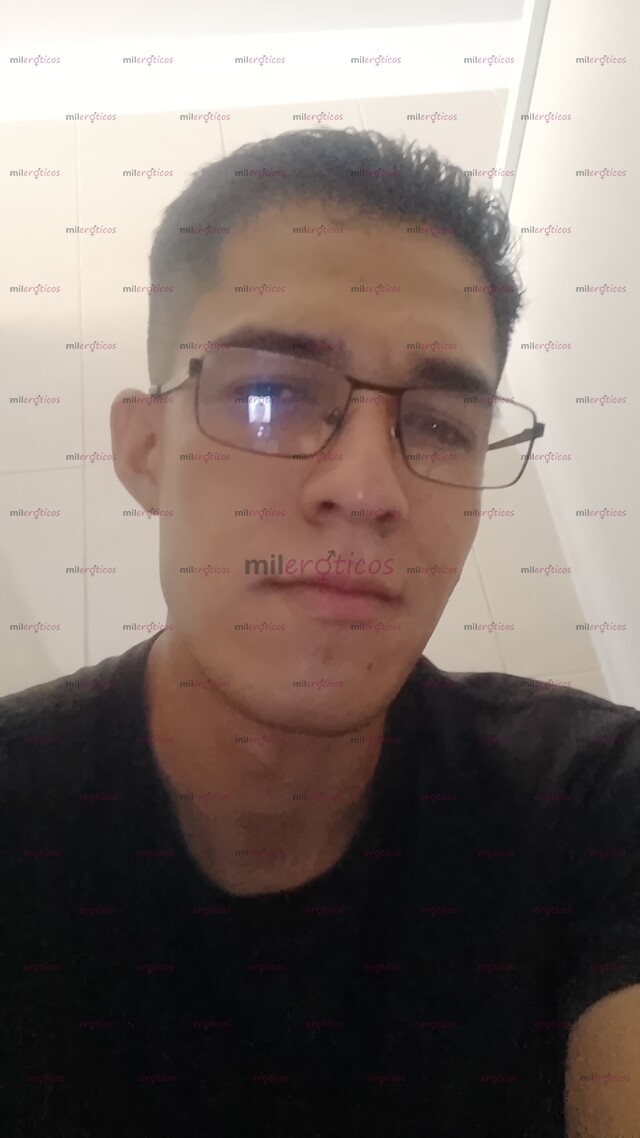 FOTOS DE SERVICIO PRIVADO PARA MUJERES MADURAS SI BUSCAS A UN CHICO JOVEN