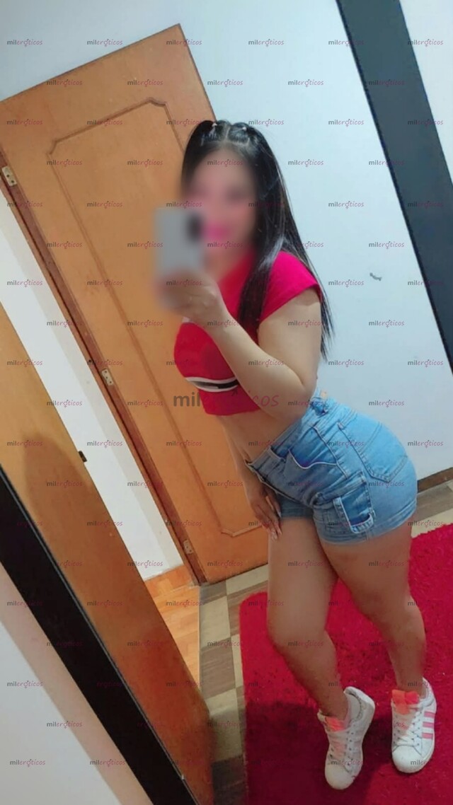 FOTOS DE QUIERES SUBIR AL CIELO EN UN MOMENTO VEN A CONOCER A DAKOTA HERMOSA JOVENCITA