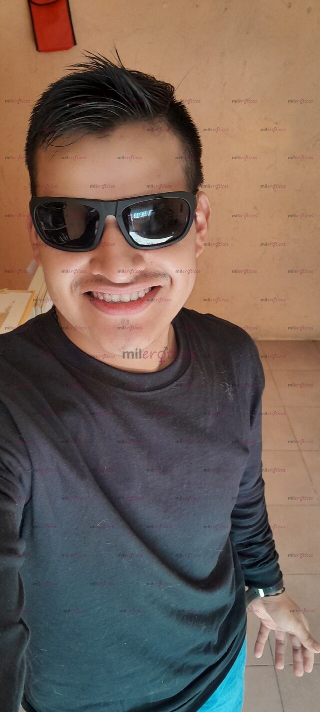 FOTOS DE JOVEN CON UNA BUENA VRG LISTO PARA COMPLACER A MUJERES MADURAS 9514205809