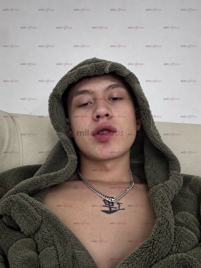 FOTOS DE MATHIAS TWINK BLANCO VERGON, AQUI POR PRIMERA VEZ