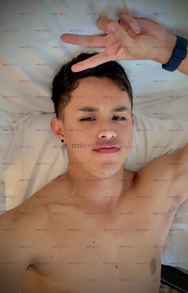 FOTOS DE JOVEN VERSÁTIL EN BOGOTA DISCRETO Y SERIO NO SITIO YOUNG VERS BOTTOM IN BOGOTÁ