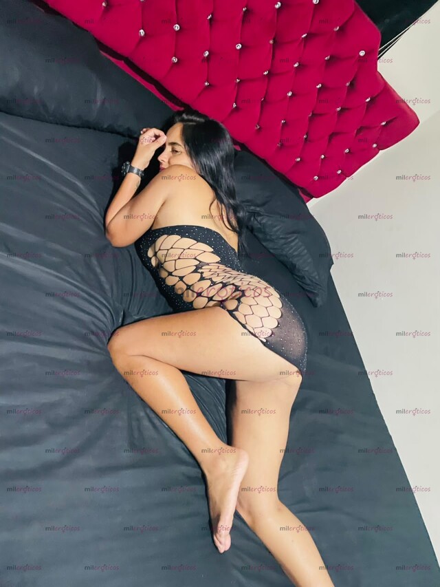 FOTOS DE HOLA ME LLAMO MARCELA SOY VENEZOLANA CALIENTE Y JUGUETONA AMANTE DEL PLACER