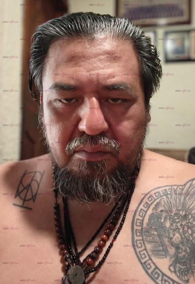 FOTOS DE HOMBRE ACTIVO BUSCA CONOCER PARA UNA AMISTAD Y VER QUÉ PASA