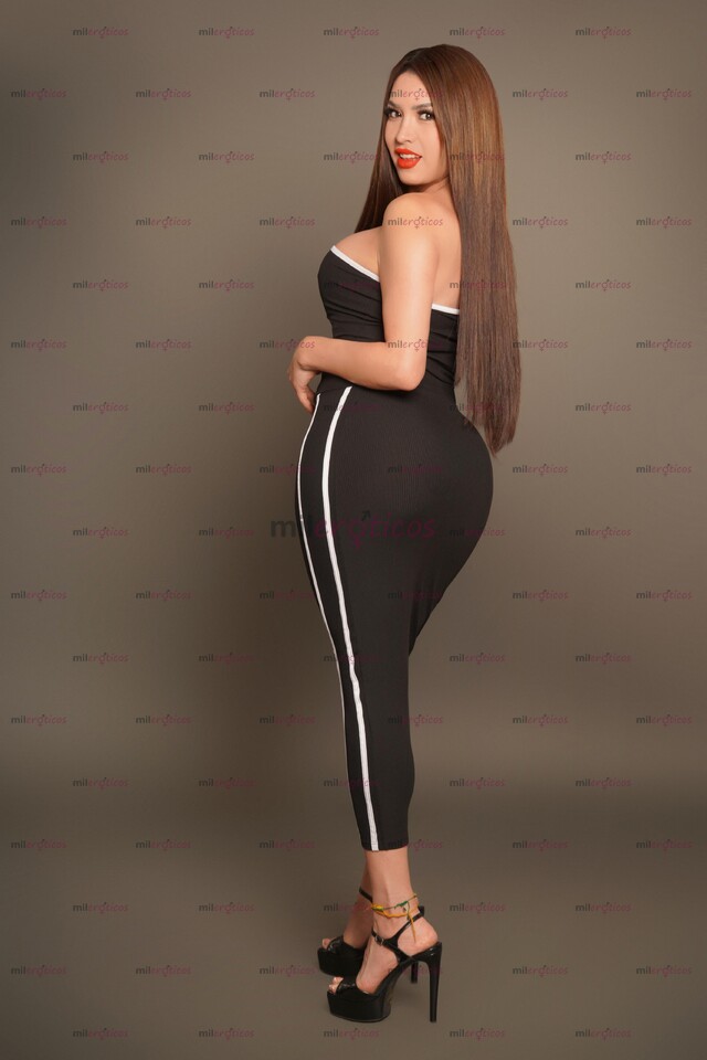 FOTOS DE HOLA,SOY CRISTAL UNA TRANS SUPER GUAPA DE LINDO CUERPO MÁRCAME