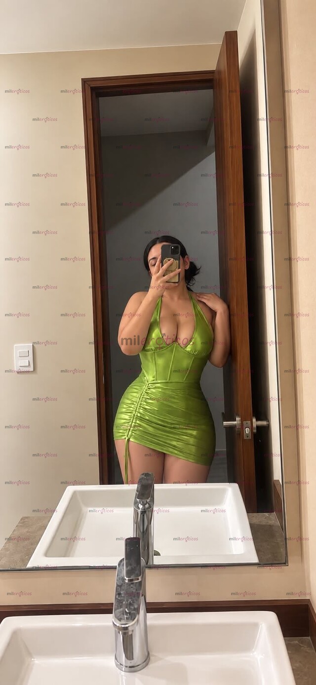 FOTOS DE PRECIOSA NALGONA Y TETONA. DE CUERPO NATURAL, LAMEME TODA HAZME UN RICO ORAL