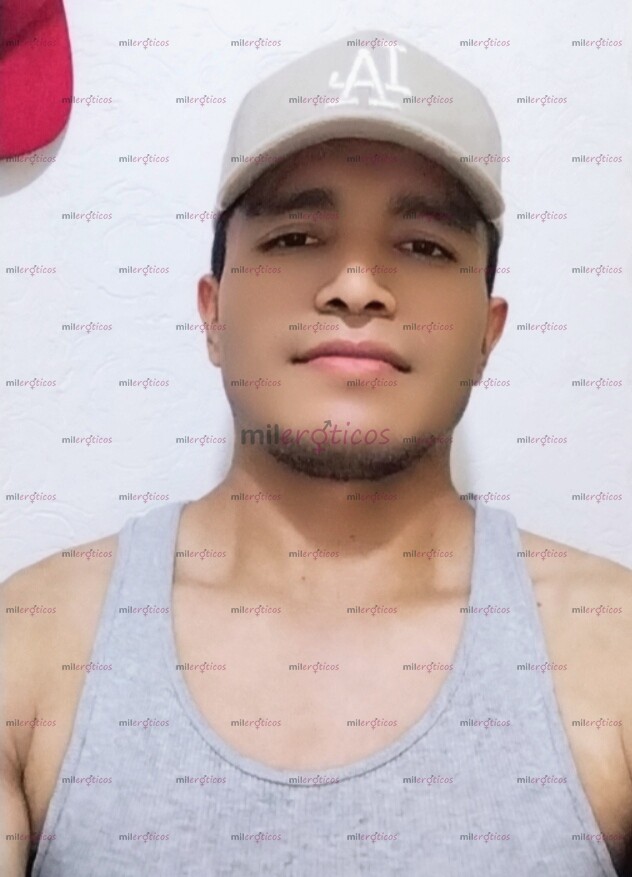 FOTOS DE ALEJANDRO 29 AÑOS, INTER PASIVO VARONIL. CON LUGAR.
