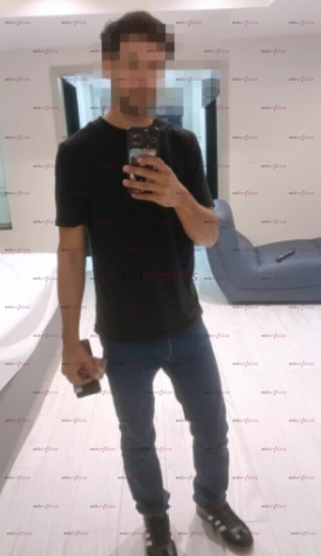 FOTOS DE CHICO VIP ATRACTIVO, DOTADO, HETERO LISTO PARA HACERTE PASAR UN MOMENTO AGRADAB