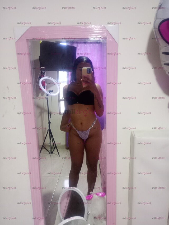 FOTOS DE SOY VALENTINA UNA DELICIOSA CHICA MORBOSA EDUCADA SENSUAL Y PERVERTIDA