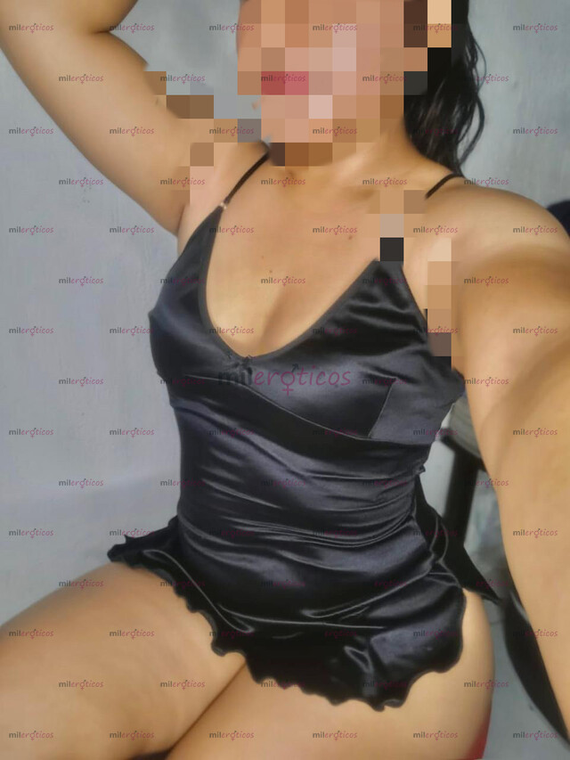 FOTOS DE 600 MORENITA CALIENTE CON UNA PANOCHITA APRETADITA CON LUGAR