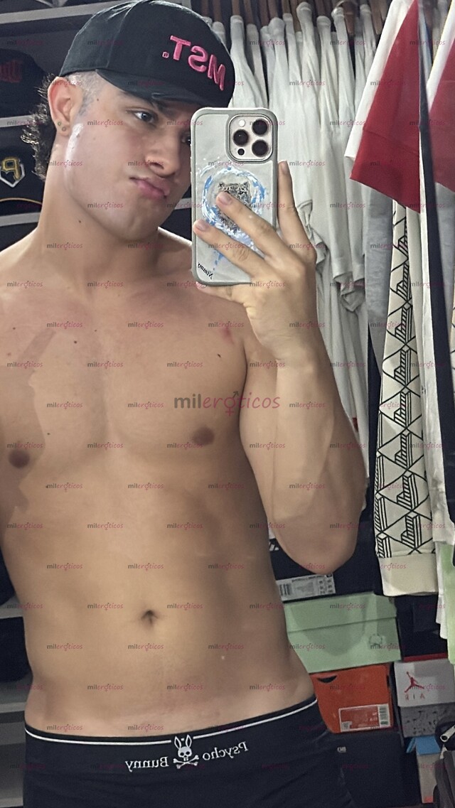 FOTOS DE COLOMBIANO VERSATIL CALIENTE DISPUESTO A COMPLACERTE