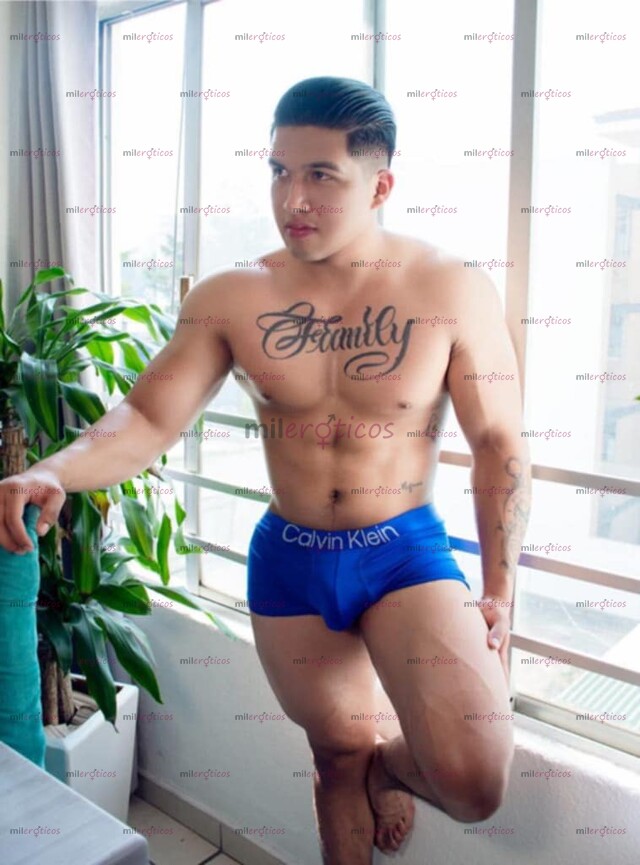 FOTOS DE MAXI !! DOTADO MORENO RICO DE VISITA EN TU CIUDAD !!