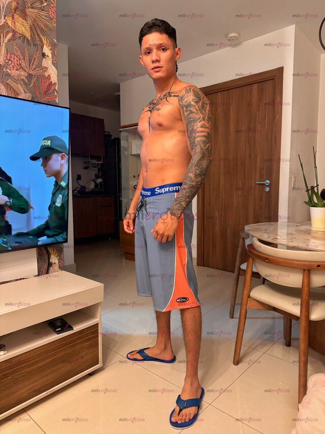 FOTOS DE MACHO COLOMBIANO VERGON FULL MORBO DISPUESTO A TODO