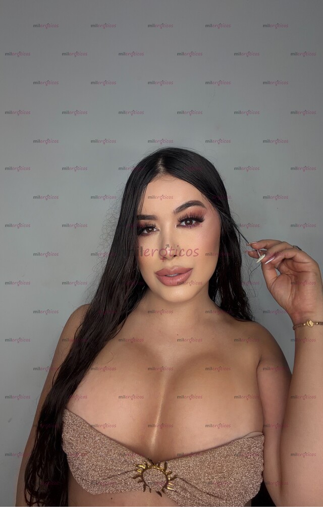 FOTOS DE DISFRUTA DE RICO SHOW DELICIOSA MAMASITA TETONA Y CULONA DESDE $10K