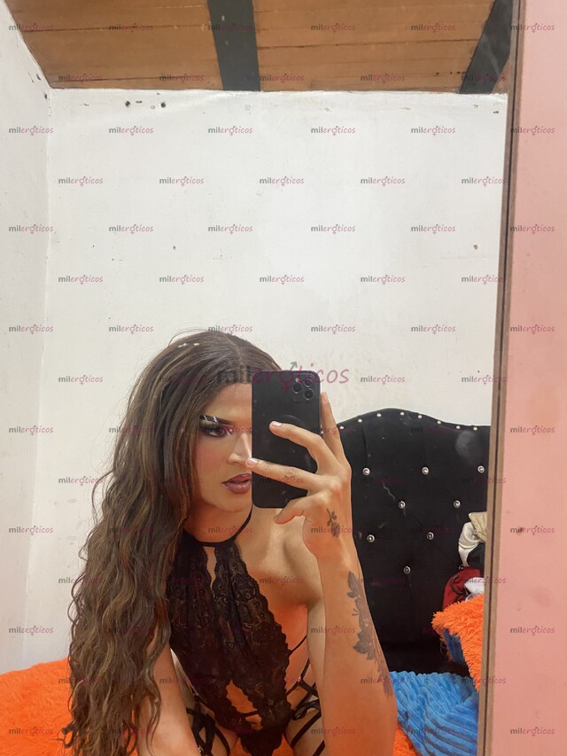 FOTOS DE TRANS FLACA , ALTA Y VERGONA , 20 CENTÍMETROS DE PLACER!!