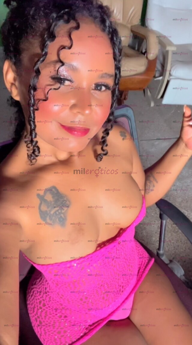 FOTOS DE LINDA MORENA EXTROVERTIDA Y MUY JUGUETONA