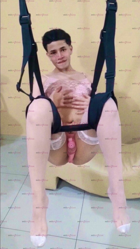 FOTOS DE JOVEN GAY PASIVO AFEMINADO Y DEPILADO LENCERÍA, FALDAS Y MEDIAS