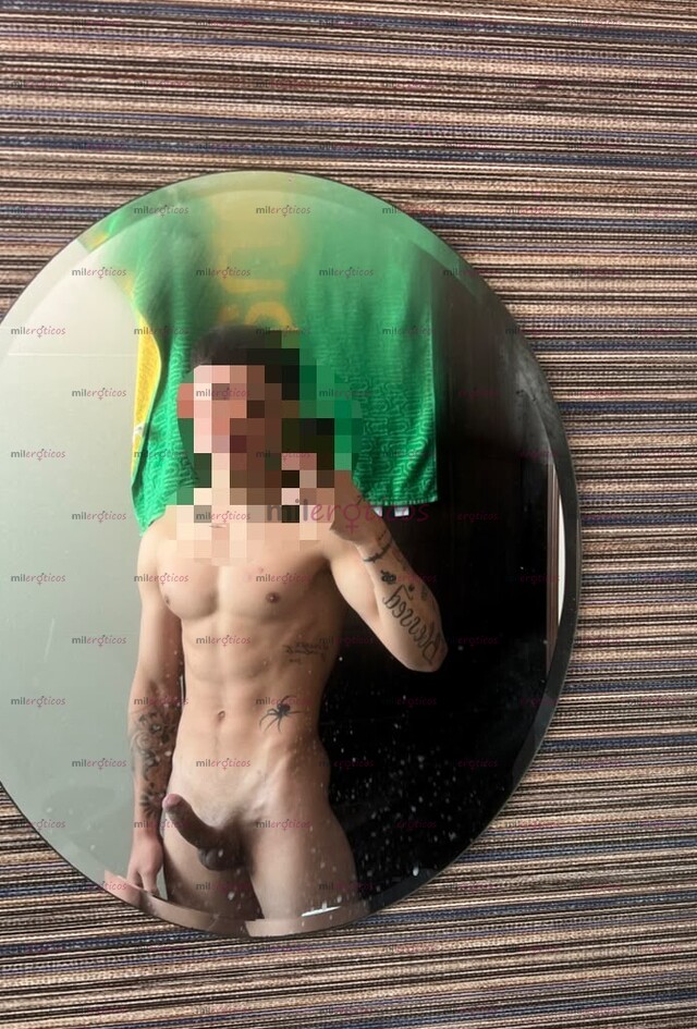 FOTOS DE JOVEN CON MUCHAS GANAS DE DIVERTIRSE SOY NUEVO EN ESTO ESPERO CAERLES BIEN.