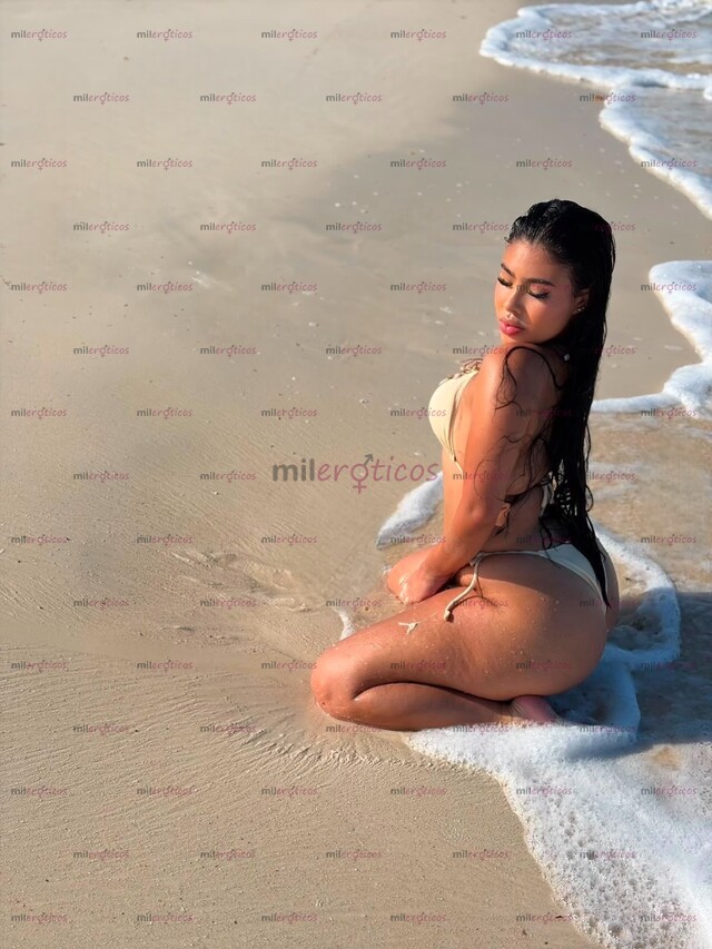 FOTOS DE HERMOSA COLOMBIANA PAISA CON COLA GIGANTE Y ROSTRO HERMOSO