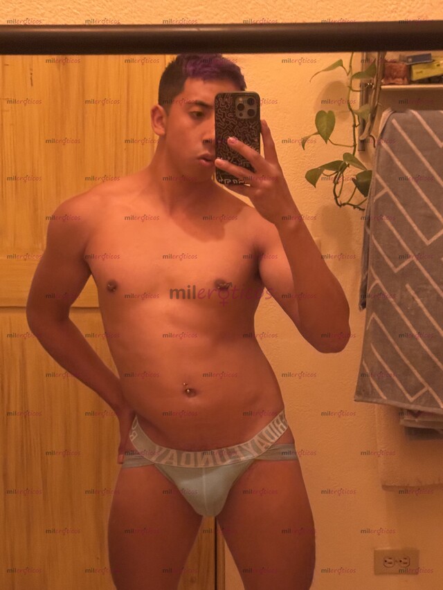 FOTOS DE CON LUGAR PASIVO EXTREMADAMENTE COMPLACIENTE Y SUMISO