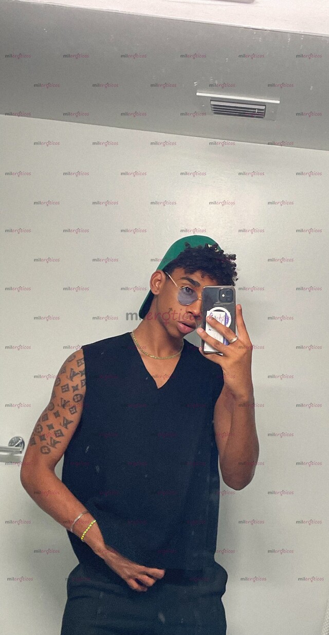 FOTOS DE CHICO LATINO NUEVO EN LA CIUDAD, DISPONIBLE LAS 24 7