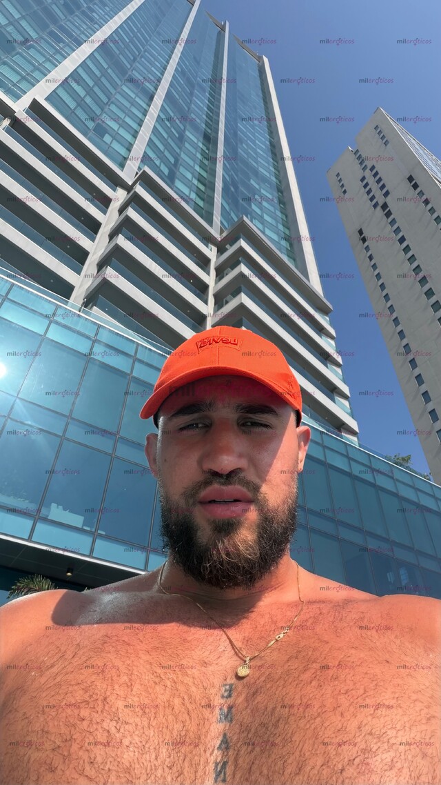 FOTOS DE MACHO ALTO VERGON LISTO PARA COMPLACERTE