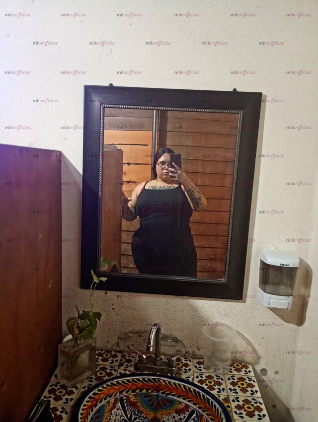 FOTOS DE GORDITA HERMOSA 22 AÑOS CON LUGAR CERCA DE SORIANA VALLE SOLEADO