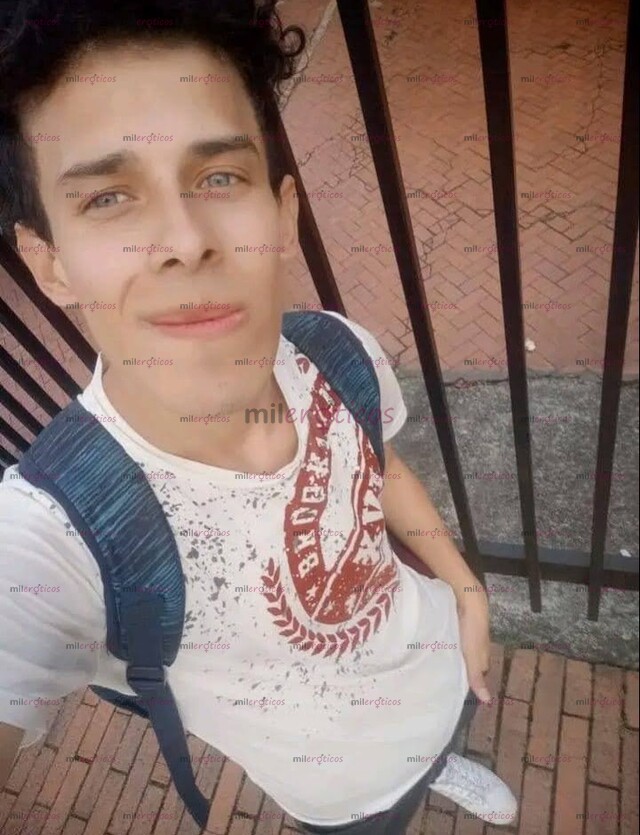 FOTOS DE SI BUSCAS UN BUEN SEXO, LLEGASTE AL LUGAR CORRECTO