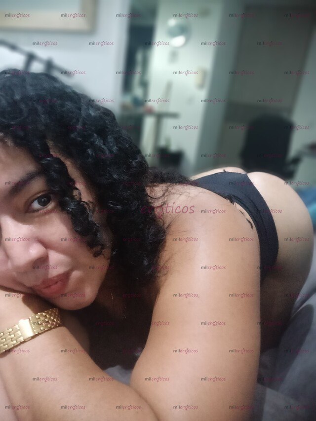 FOTOS DE SOY CAMI, TRIGUEÑA SENSUAL Y JUGUETONA.